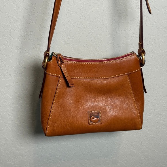 Dooney & Bourke Handbags - Women's‎ Dooney Bourke Leather Florentine Small Cassidy Crossbody Natural NEW
